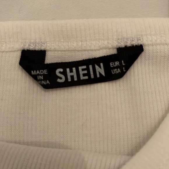 SHEIN Butterfly Halter Tank Top - Picture 3 of 4